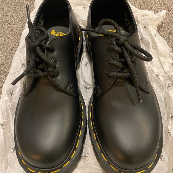 Dr. Martens 8053 Leather Platform Casual Shoes - Picture 2 of 5
